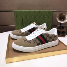 Gucci Low Shoes